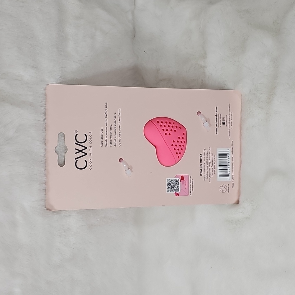 CWC Pink Heart & Arrow Silicone Tea Infuser - Picture 4 of 4
